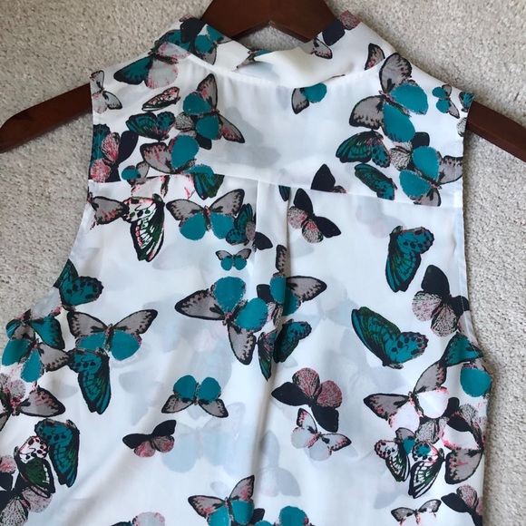 Butterfly Spring top. - Picture 3 of 3